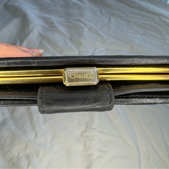 CHANEL Kisslock Diamond Stitch Leather Wallet w/ Shopping Bag & Unbranded Chain - Picture 5 of 11